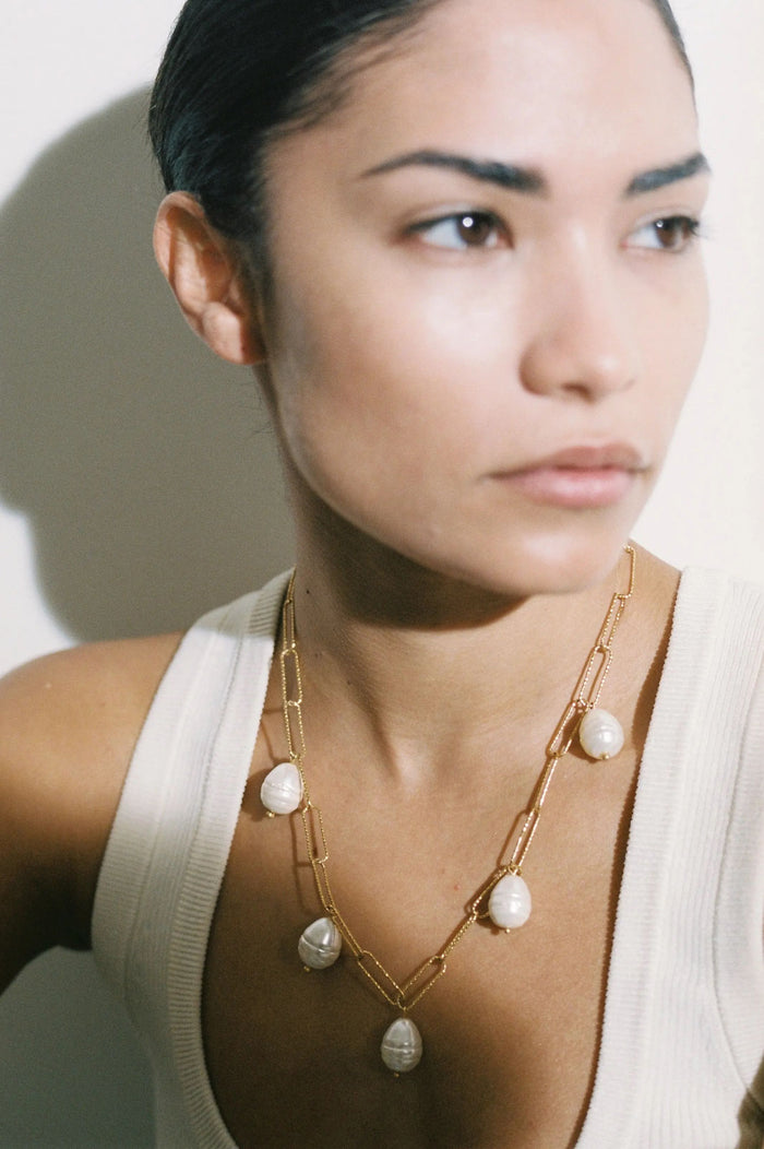 Shyla Remy Pearl Necklace - The Mercantile London