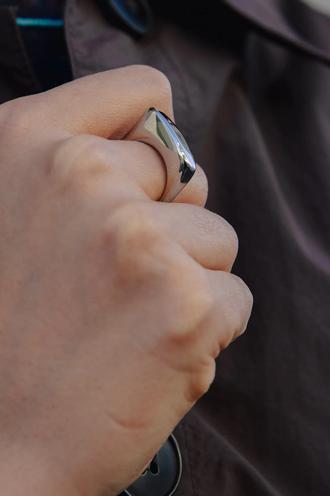 Nordic Muse Silver Raised Fluid Ring - The Mercantile London