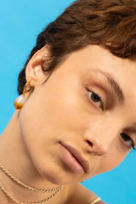 Sandralexandra Glass Pearl Amber Earrings - The Mercantile London