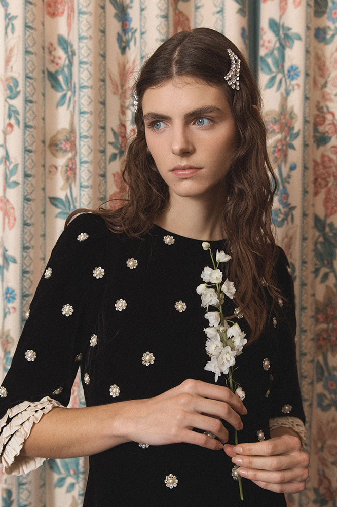 Queens of Archive Milly Black Velvet Dress