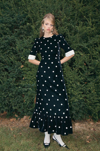 Queens of Archive Milly Black Velvet Dress