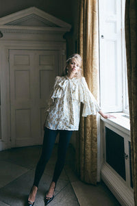 Queens of Archive Regina Tiered Blouse