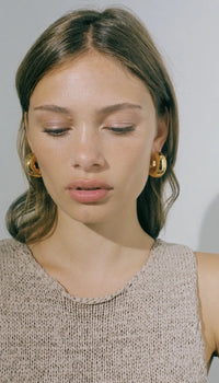 Shyla Palma Earrings in Gold - The Mercantile London