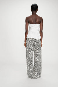 Grace & Mila Valo White Top - The Mercantile London