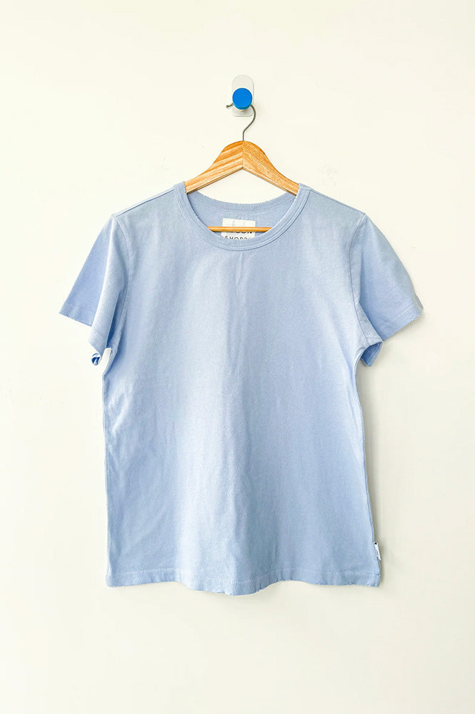 Le Bon Shoppe Vintage Boy Serenity Tee