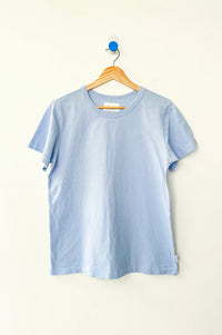 Le Bon Shoppe Vintage Boy Serenity Tee
