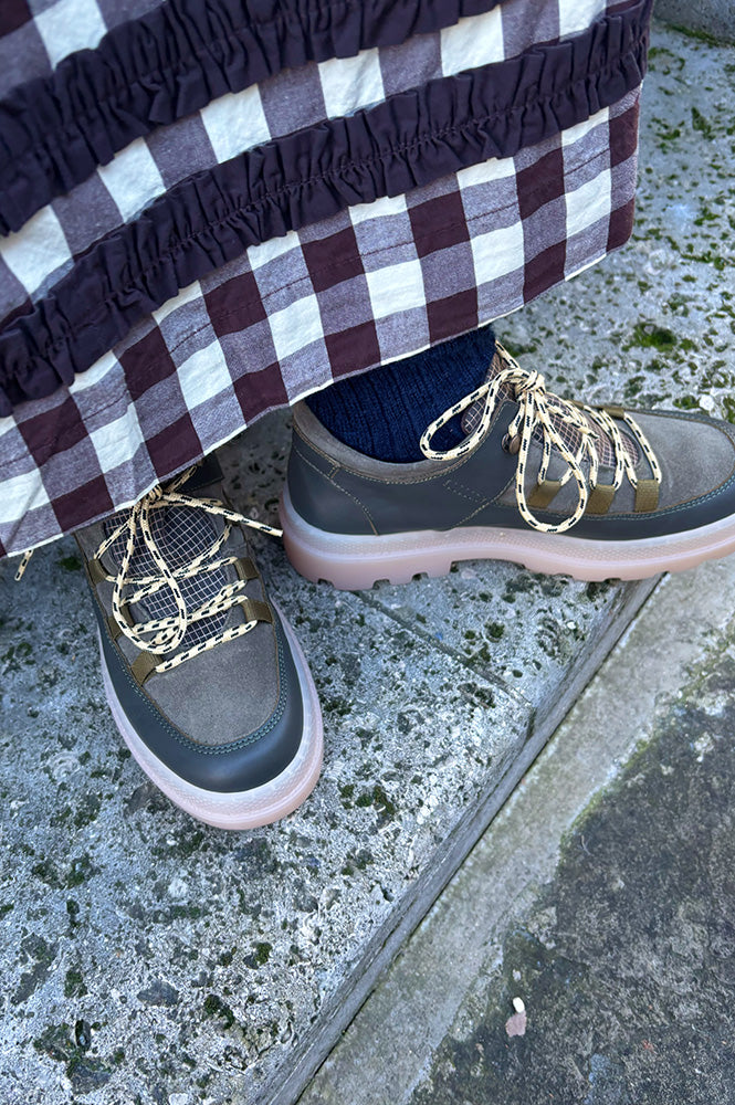 Naguisa Abra Olive Checks Low Boots