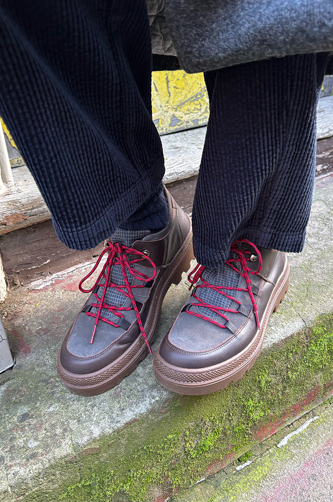 Naguisa Abra Dark Brown Checks Low Boots