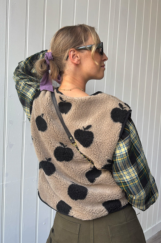 Emile Et Ida Cassis Apple Print Sleeveless Jacket - The Mercantile London