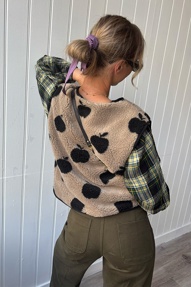 Emile Et Ida Cassis Apple Print Sleeveless Jacket - The Mercantile London