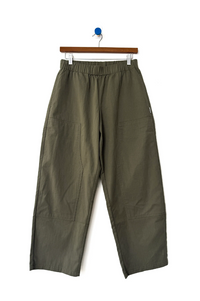 Le Bon Shoppe Gardener Army Green Pant - The Mercantile London