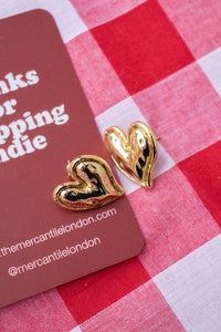 Ash Sweetheart Earrings