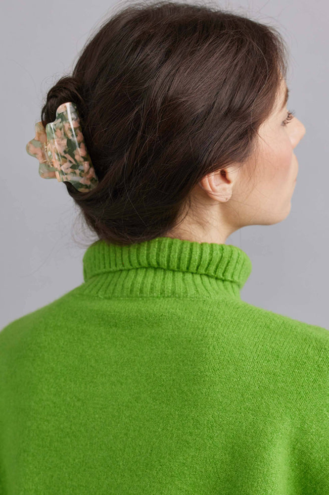 Tiepology Eco Cloud Blush Sage Claw Clip