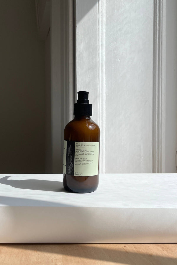 Juniper, Lime Zest & Garden Mint Essential Oil Hand Lotion - The Mercantile London