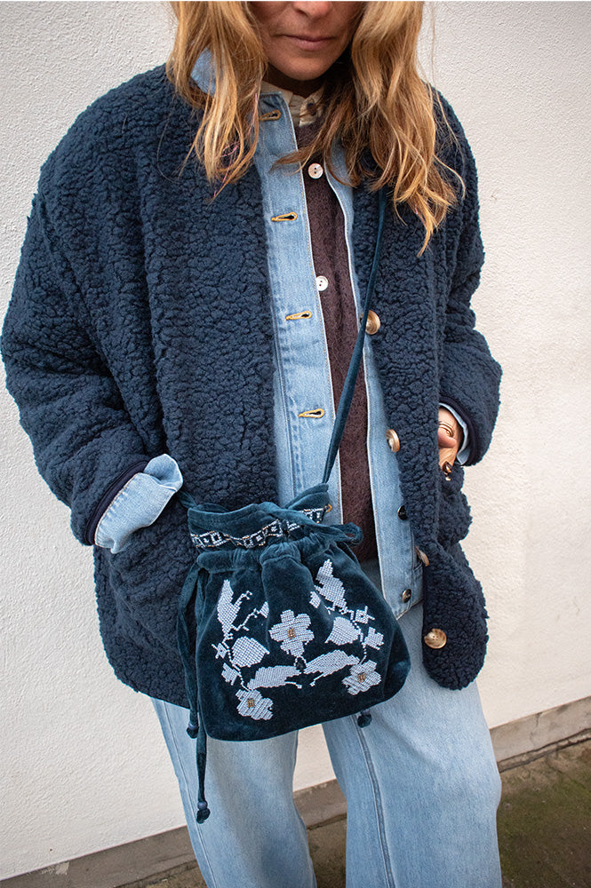 Lolly's Laundry Thelma Navy Drawstring Bag