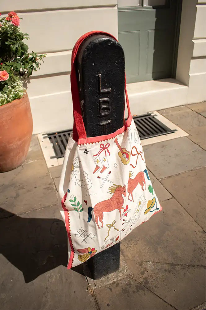 Habiba Polly Vanilla Tote bag