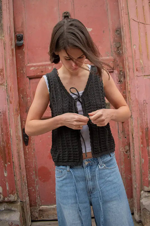 ICHI Dosia Black Knitted Tie Top - The Mercantile London