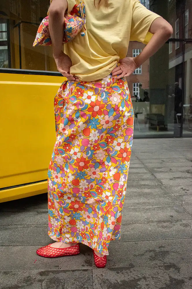 Compania Fantastica Bloom Print Sarong