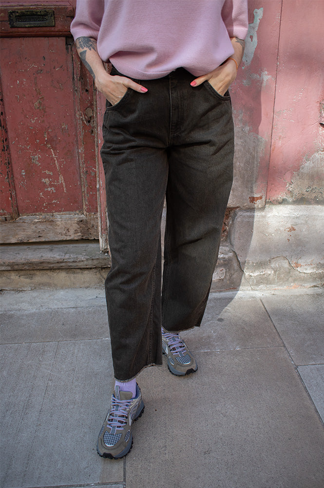 Seventy + Mochi Bo Cacao Barrel Leg Jeans - The Mercantile London