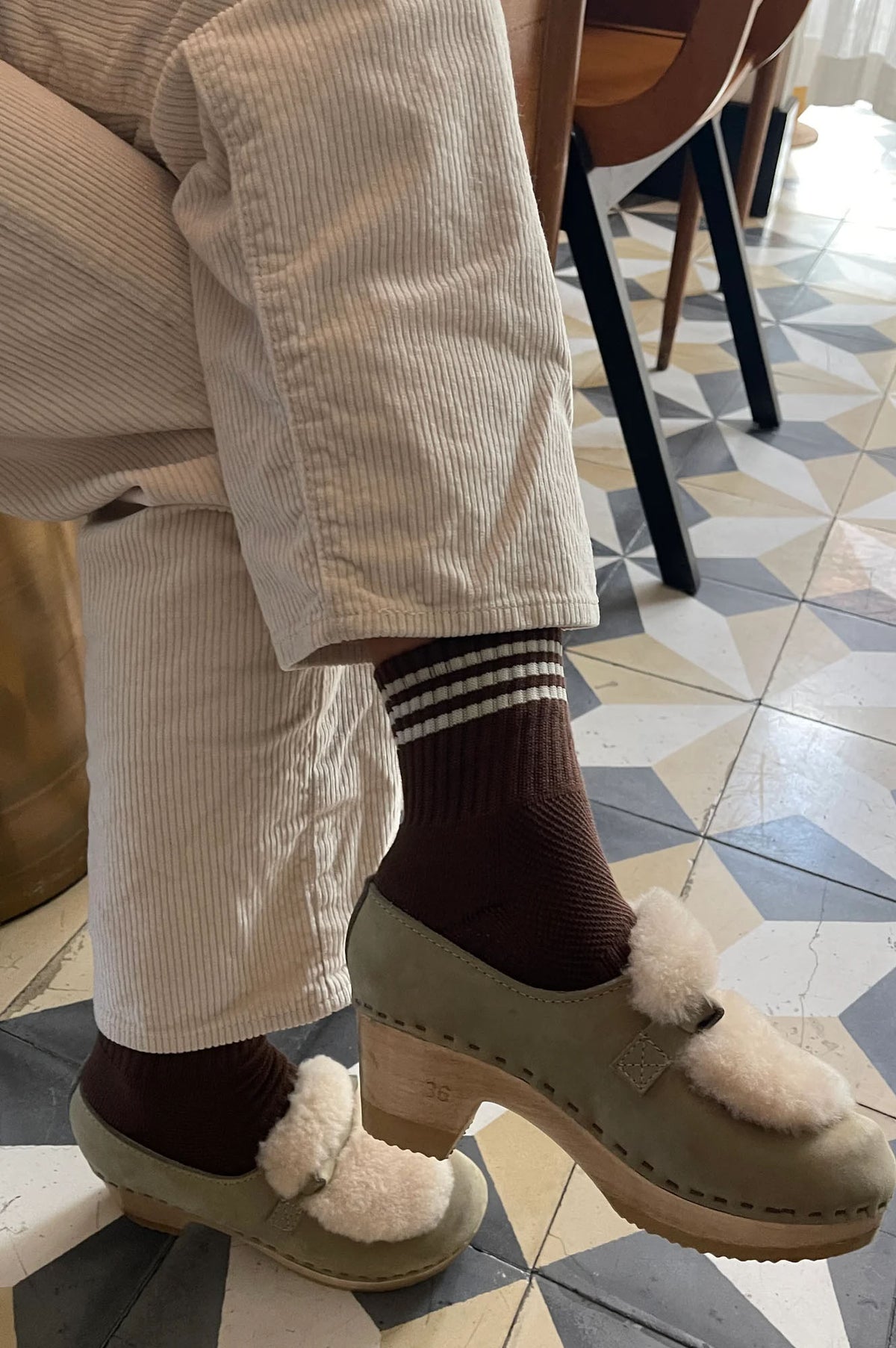 Le Bon Shoppe Girlfriend Mahogany Socks - The Mercantile London