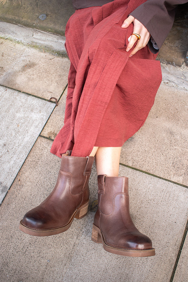 Pavement Jenny Vintage Brown Boots - The Mercantile London