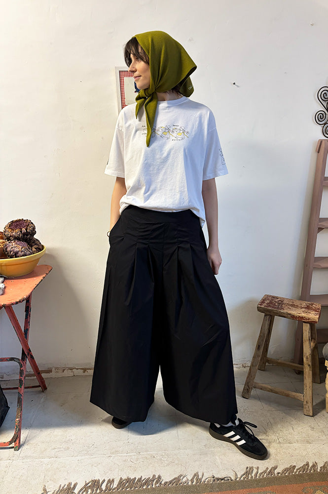 Damson Madder White Sun-dried Washing Line Tee - The Mercantile London