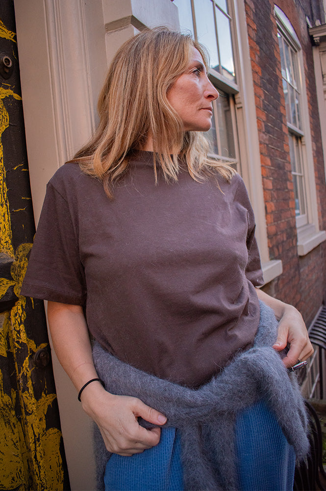 Object Gima Seal Brown Boxy Tee