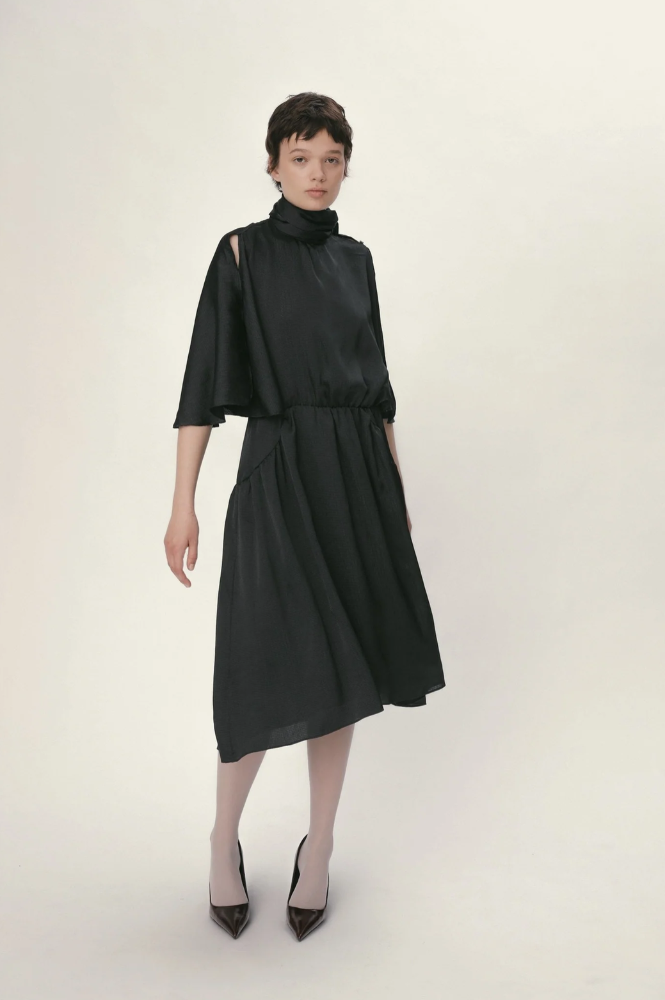 Stella Nova Butterfly Sleeved Black Dress - The Mercantile London