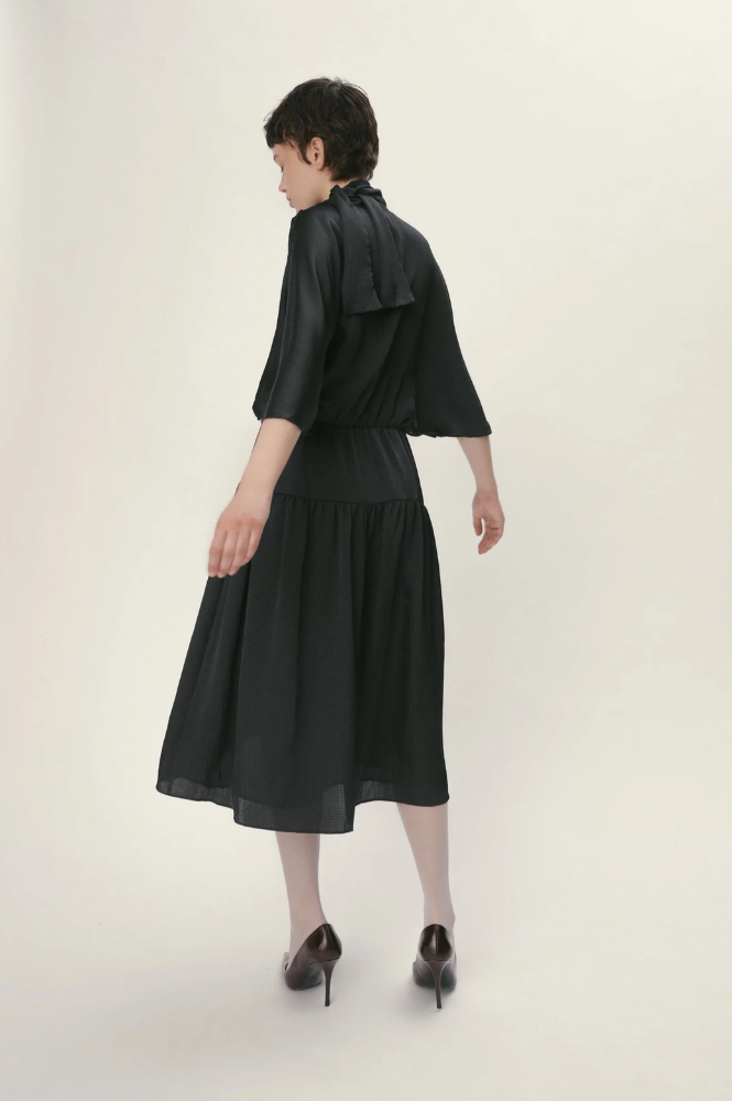 Stella Nova Butterfly Sleeved Black Dress - The Mercantile London