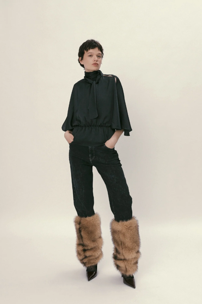 Stella Nova Butterfly Sleeved Black Blouse - The Mercantile London