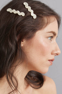 Tiepology Wave Cream Cheese Hair Slide Set - The Mercantile London