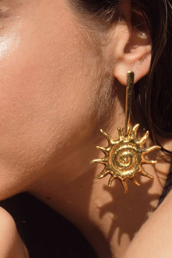 Gold Solar Studs - The Mercantile London