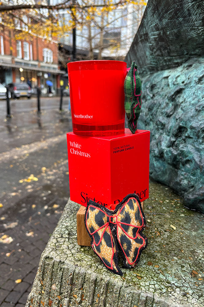 SisterBrother White Christmas Candle