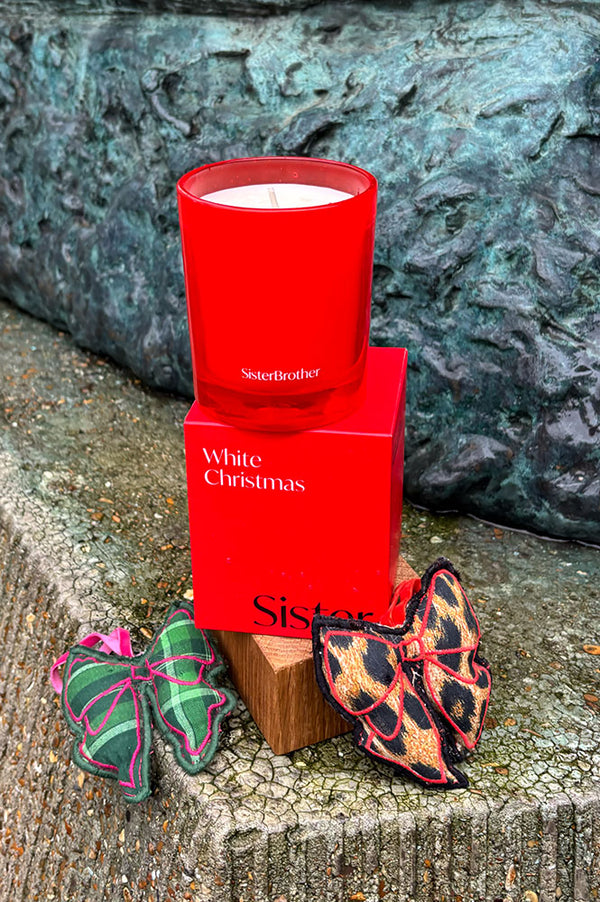 SisterBrother White Christmas Candle