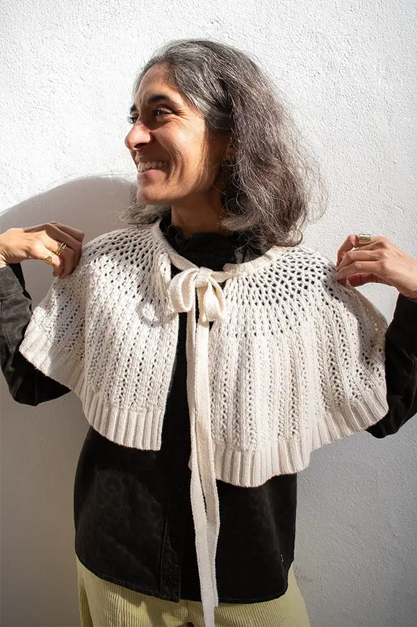 Petite Mendigote Anna Ecru Knitted Cape