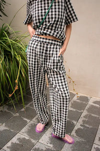 ICHI Karra Black & White Check Barrel Leg Trousers