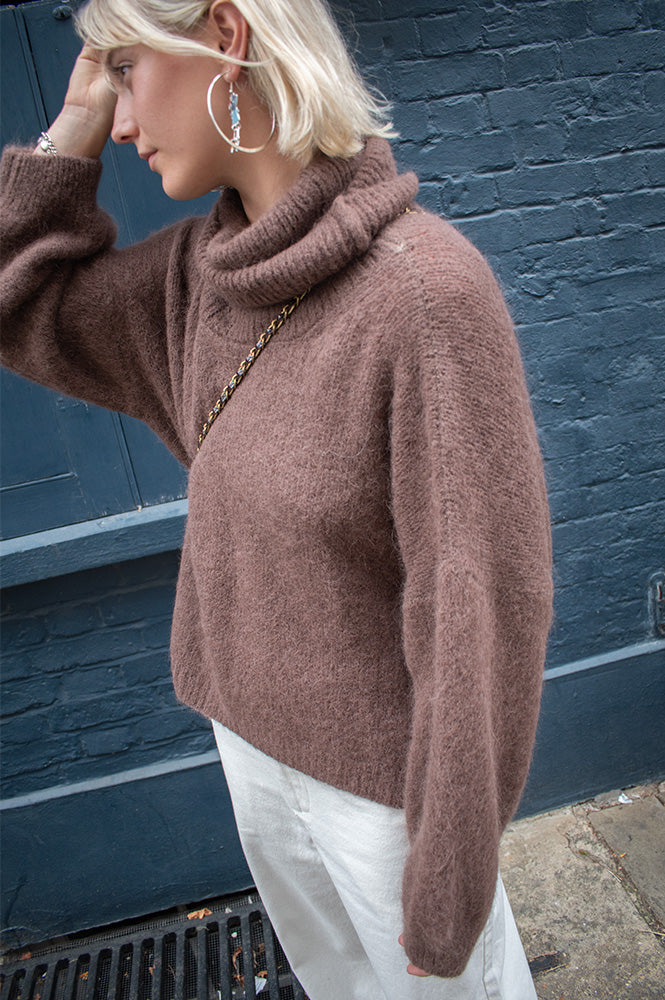 American Dreams Andrea Cocoa Cropped Jumper - The Mercantile London