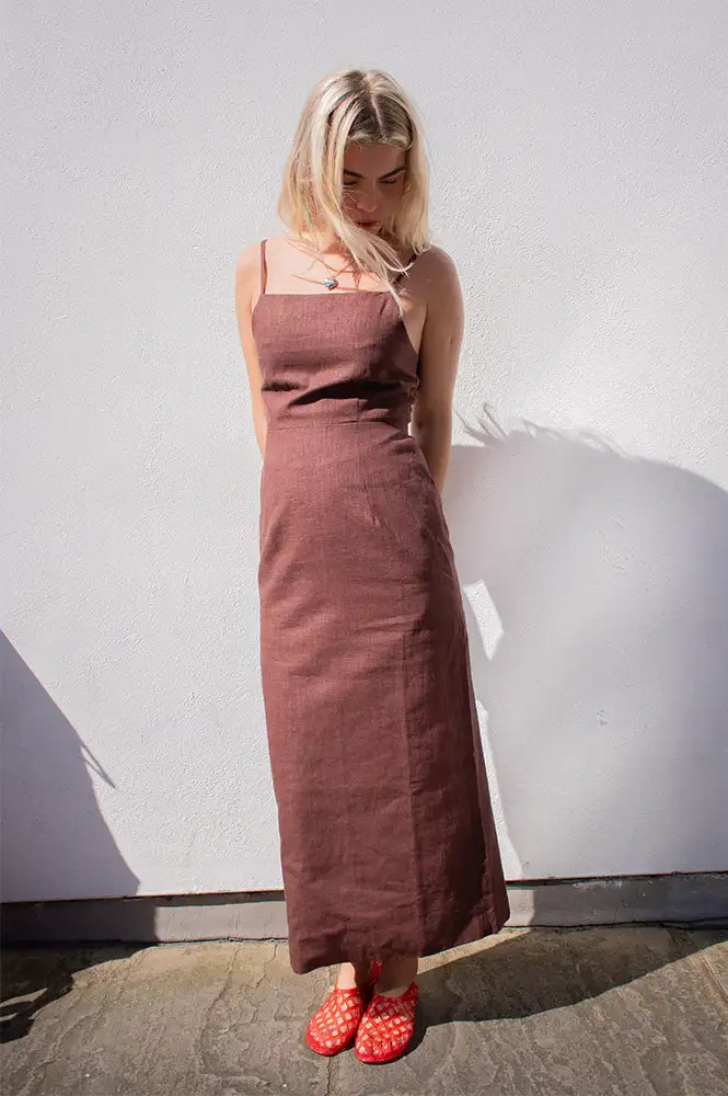Grace & Mila Veranys Chocolate Linen Dress - The Mercantile London