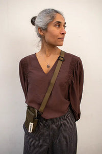 ICHI Melda Chicory Coffee Gathered Blouse