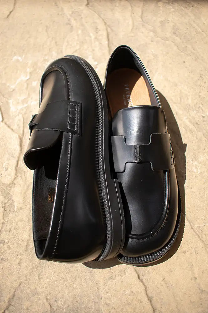 Pavement Palilja Black Polido Loafers