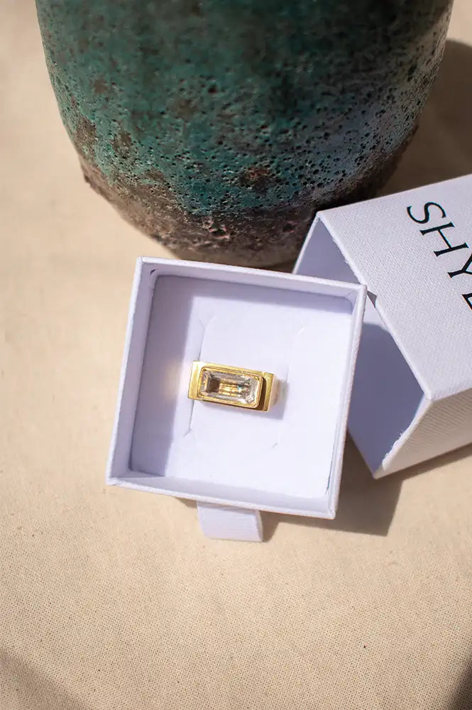 Shyla Calia Clear Ring