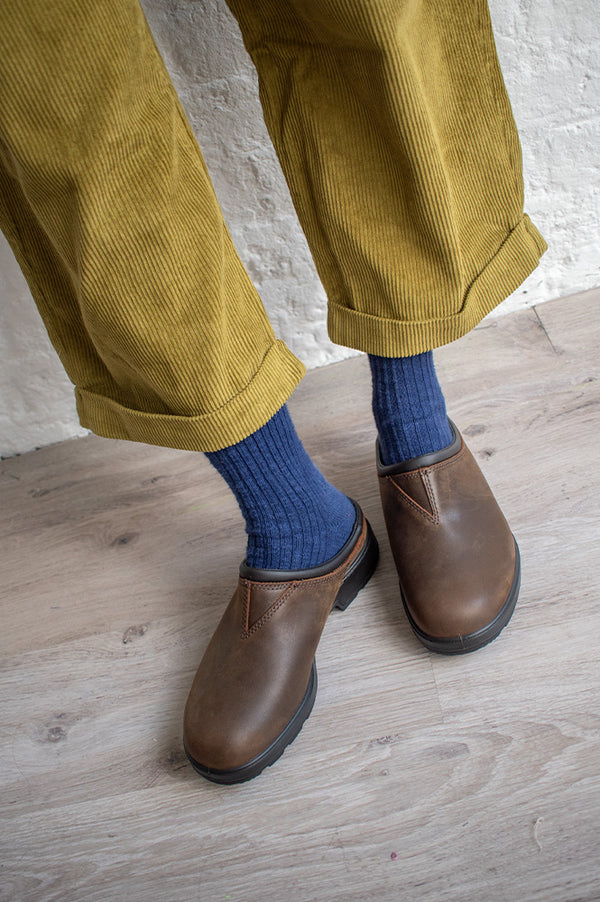 Blundstone 2421 Antique Brown Clogs - The Mercantile London