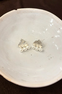 White Cloud Earring with Pearl Rain Droplets in Silver - The Mercantile London
