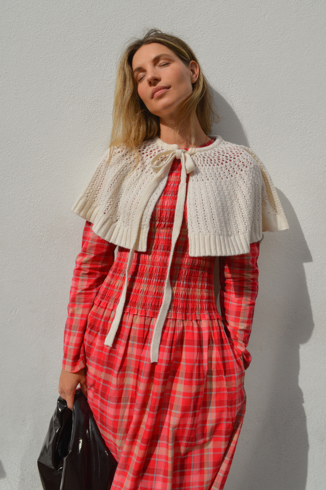 Petite Mendigote Anna Ecru Knitted Cape