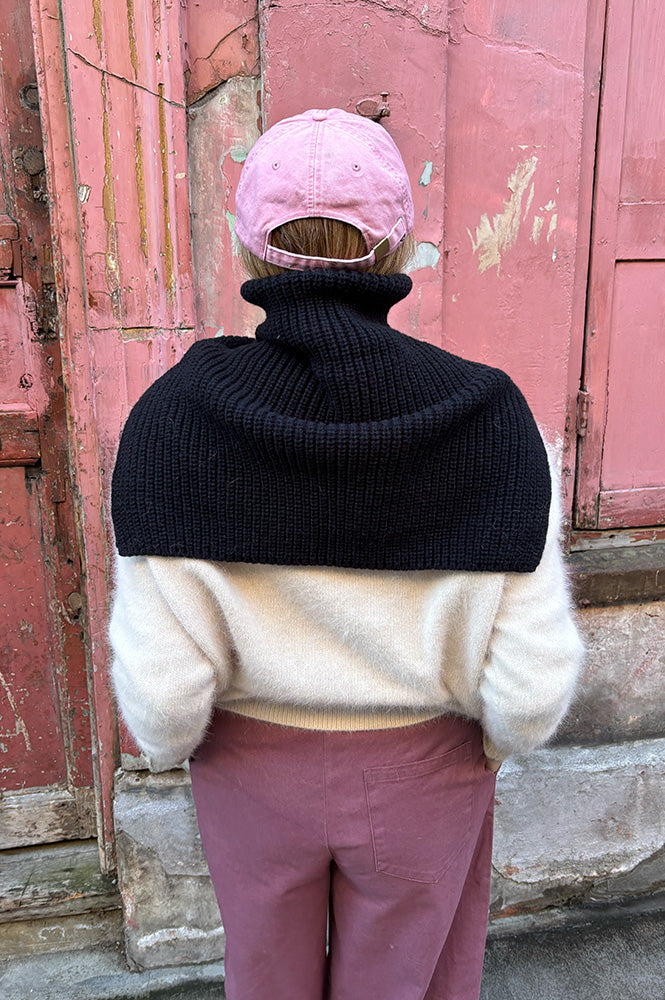 Mercantile Black Pullover Knitted Collar