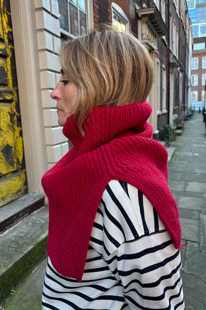 Mercantile Red Pullover Knitted Collar