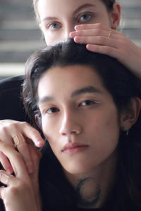 Reflection Column Gold Ring - The Mercantile London