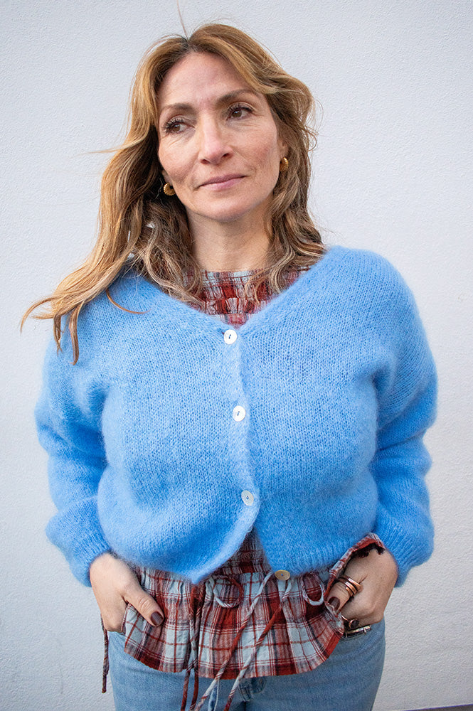 Americandreams Cornelia Cropped Sky Blue Cardigan