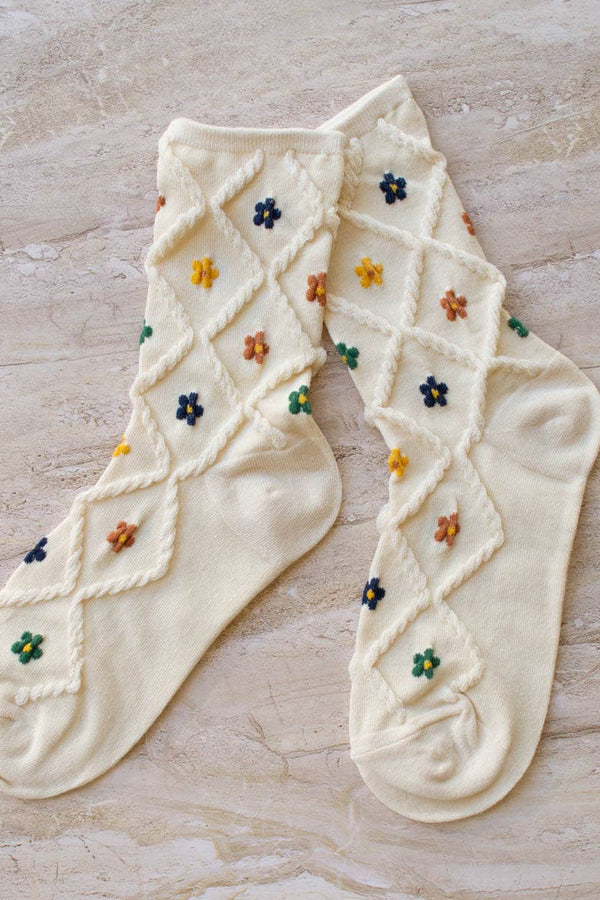 Ann Cottage Floral Casual Socks: Cream - The Mercantile London