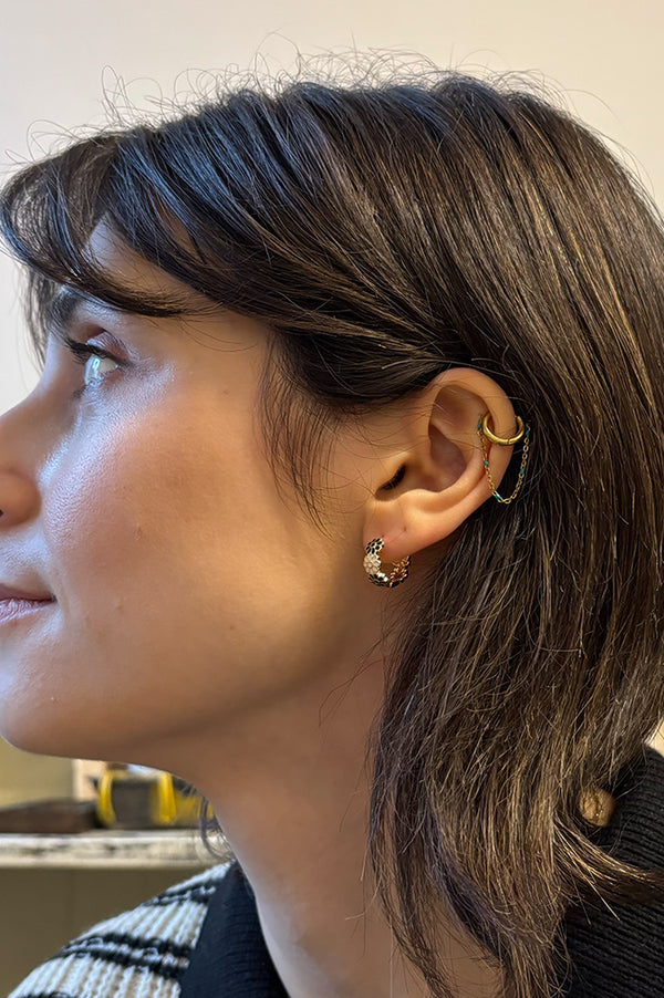 White Enamel Daisy Chain Huggie Hoop In Black & White - The Mercantile London